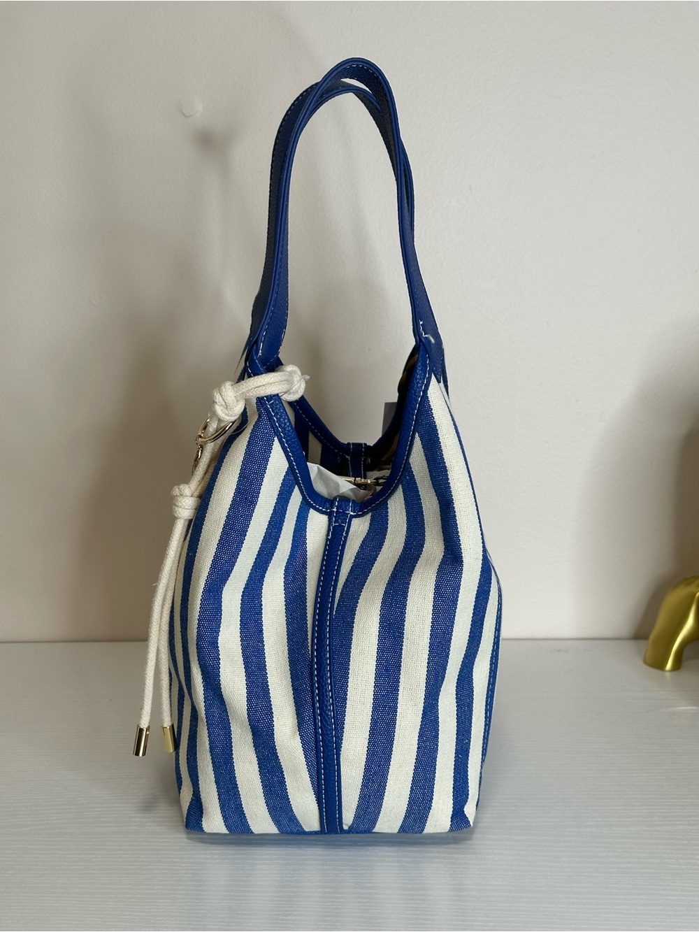 House of Harlow 1960 Blue Stripe Shoulder Bag NWT - Picture 2 of 4